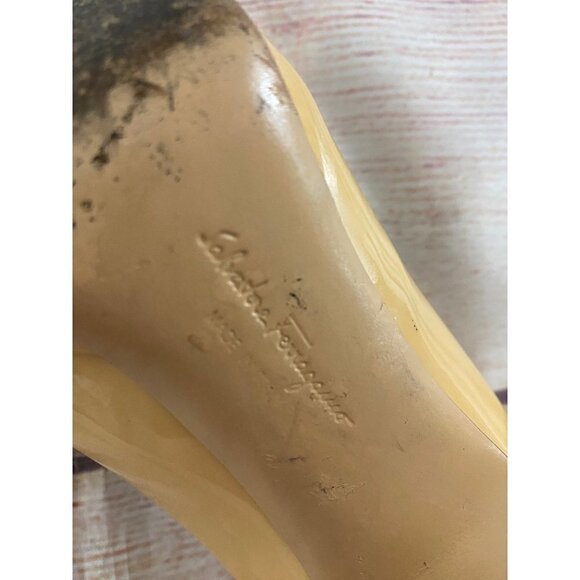 Salvatore Ferragamo Women's Tina Patent Platform Pump Nude - 6B - Picture 10 of 13